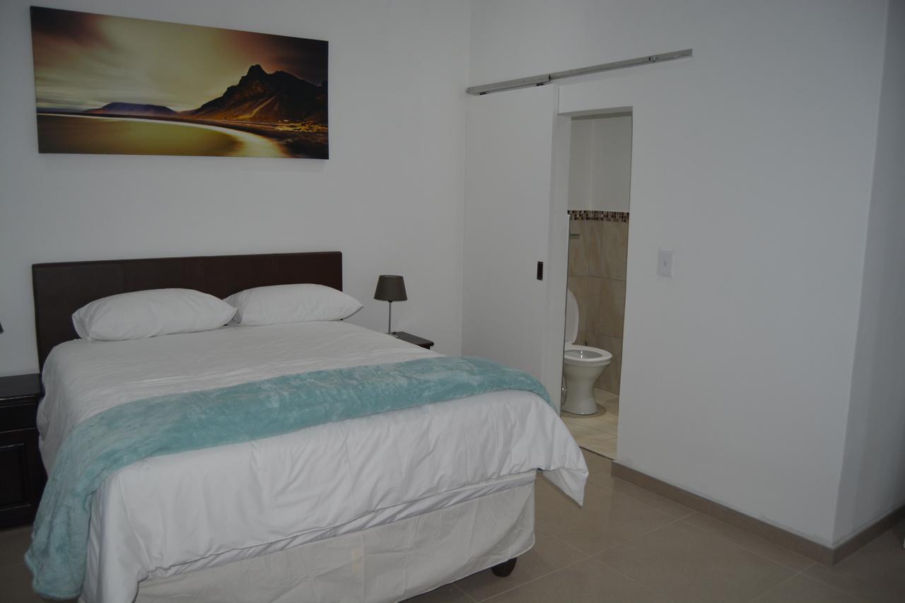 Fama Lodge Rm12 Cape Town Exterior photo